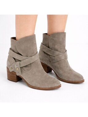 UGG Elora Taupe Suede Pull On Harness Ankle Boots Women’s 9.5